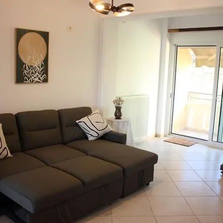 Lovely House With Amazing Views Chalkís